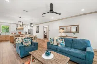 Charming 3-bedroom house in brilliant Foley with AC, WiFi - 3-Star