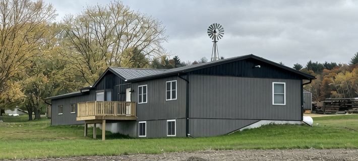 Comfortable Country Home w Expansive Views of Beautiful Big Creek Valley Hotels in Monroe County