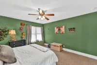 Upscale 3Br Retreat – Quiet North Buffalo Location - 4-Star