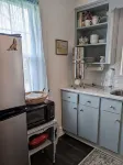 The Olde Springhouse cottage in downtown Abingdon - 3-Star