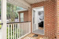 Clean Cozy 2 Bedroom Condo Nestled Near All Things Birmingham 280 Area - 4-Star