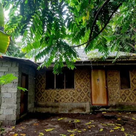 J Travel Trail Inn-Bed Space in Hubangon, Camiguin