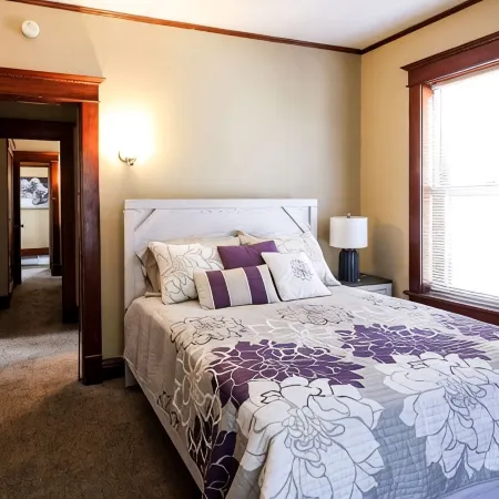Two Bedroom Cutie in Midtown