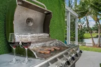 Waterfront, 7s Hot Tub, 5 Min to Sawgrass Mall - Biggest Outlet Mall in US