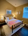Ultra-Chic Modern Mid-Century Home in Bethany - 4-Star