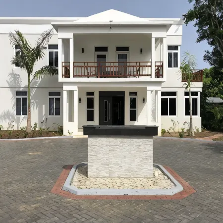 Private, 10 Bedroom Beachfront Villa with a Pool in Negril, Jamaica