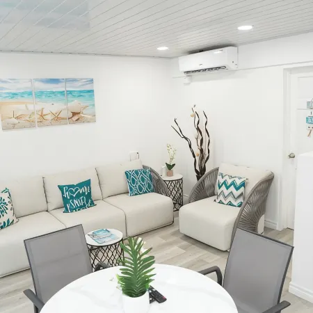 Cosy one bedroom condo in Holetown, St. James with pool access!!