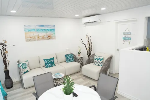 Cosy one bedroom condo in Holetown, St. James with pool access!! - Pool