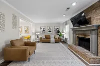 Cozy Home in Quiet Neighborhood - King Beds - 3-Star