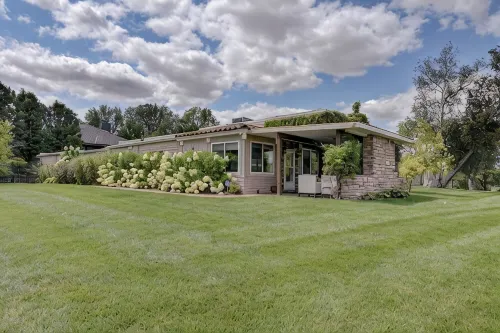 Family Friendly 5 Bed 5 Bath 6000 SF Ranch With Pool - Jacuzzi