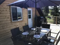 Cozy carriage house apartment with gorgeous Mount Ida views. - Condos
