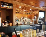Wyndham Garden Austin - Bar