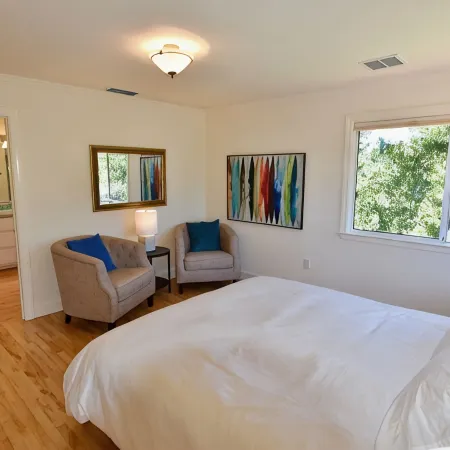 Secluded Luxury Wine Country Home in the hills of west Sonoma County. Sleeps 10.