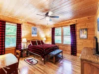Pet Friendly with Mountain Views on 151 BrewRidge Trl Near Wineries~Hikes~Skiing - Vuoristonäköala