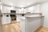 New construction duplex, clean & comfortable 1075 - 4-نجوم