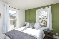 The CORN CRIB: Spa - Game Room - BBQ - Office - DOWNTOWN - Sleeps 14 - 4つ星