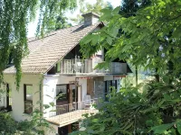 Cozy, comfortably furnished apartment for up to 7 people with balcony Hotels in Immerath
