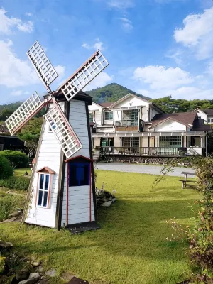 武州陽光山丘旅館 - 膳食民宿