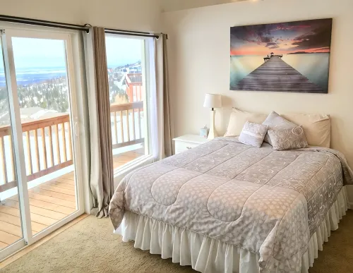Best Views in Anchorage! Totally Private, Romantic, and Family Friendly Suite! - balkon