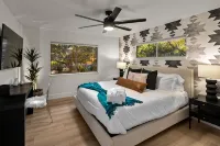 Uptown Sparks - Wow Views! 5Br 5BA, Pool, Spa, GamesRm, Walk into Uptown - Private Pool