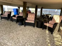Fun shore bungalow that is walkable to the beach! - 무료 와이파이