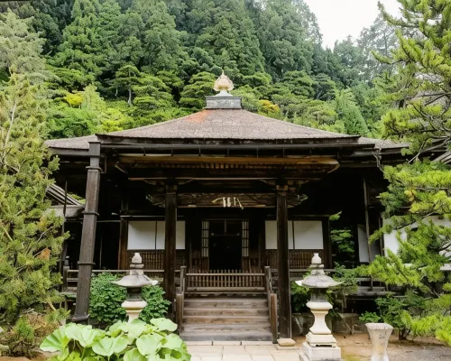 清浄心院 宝善院周辺のホテル