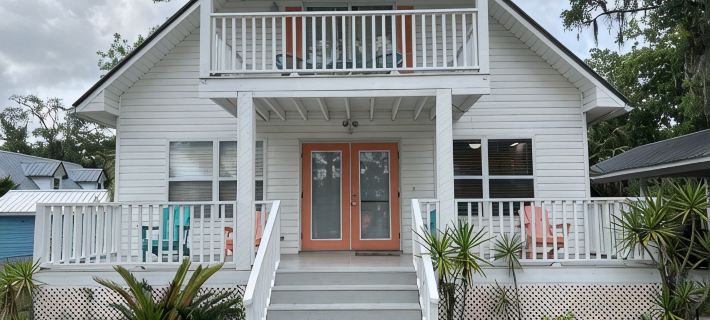 Cozy 3 bedroom 2 bath with views of the River Hotele w: Steinhatchee