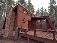 Happy Trails:  Modern Cabin in the Woods, One Level Home, Easy Access - 2-Star