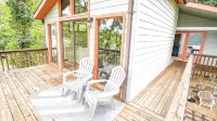Lakeview Landing, pet friendly lake front home on Boone Lake - Balkon