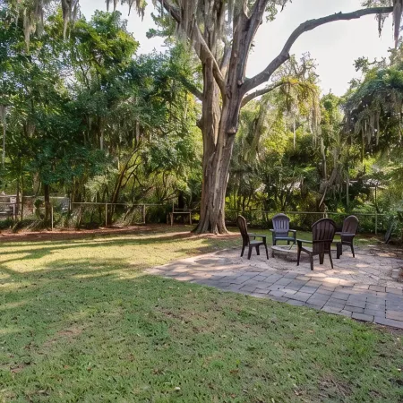 Ideal Location in Downtown Bluffton  ~Just Steps to the May River