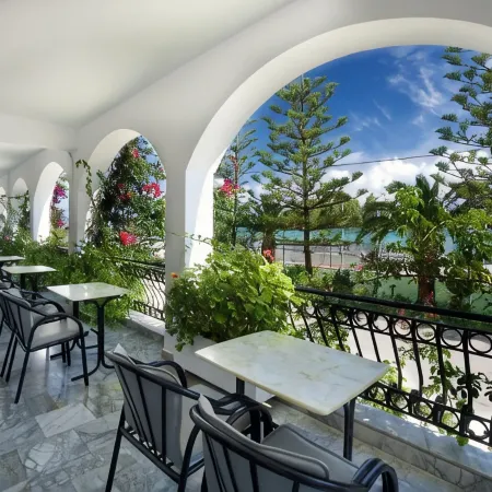Hotel Athina