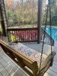 Private Guest Suite - Pool