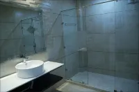 Hardys World - Apartments