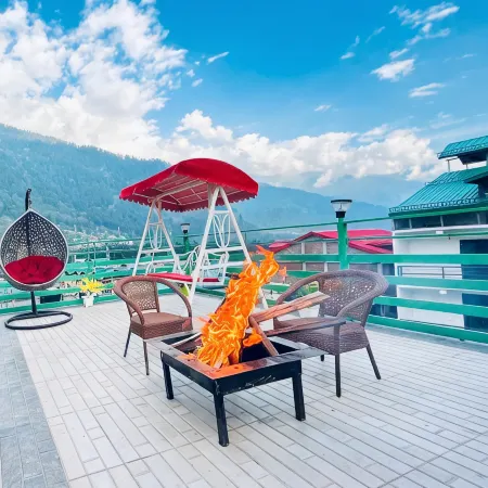 Vista Resort -Centrally Heated & Air Cooled