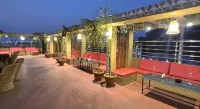 Hotel Shubh Mangal Grand - 2 Yıldız