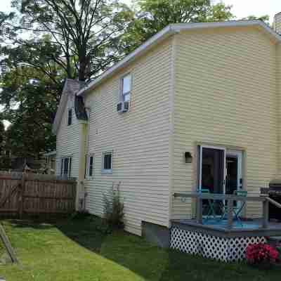 Updated & Short Walk to Downtown Charlevoix! Hotel Exterior