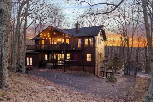 Private Mountain Home, 2miles To Ski, Hot Tub, Views, Fireplace, & Pet Friendly! - Hytter
