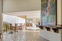 No Resort Fee with Garden View in Aston Kanaapali Resort - 3-Sterne