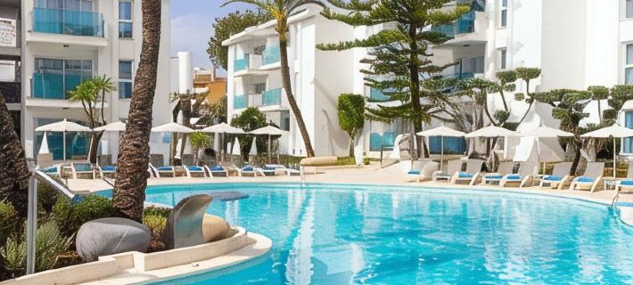 MarSenses Puerto Pollensa Hotel & Spa Отели в г. Польенса