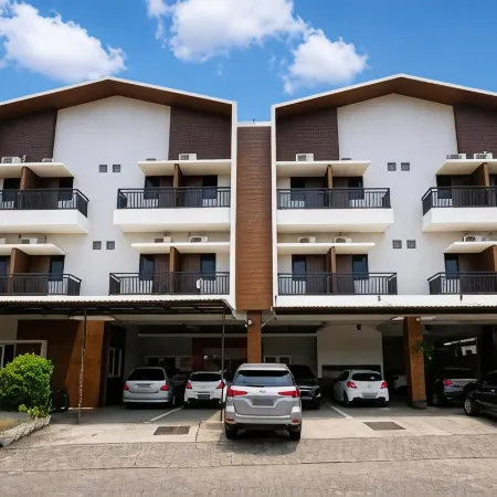 Gapura Homestay by Sinergi