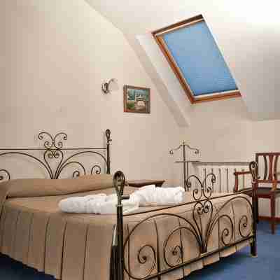Evropa Hotel Rooms