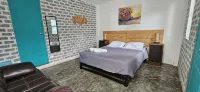 The Upcycled Hostel - Hostels