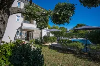 Villa Marea - Bed and Breakfasts