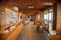 Sari Kosk Hotel - bar