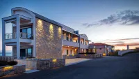 Royalty Suites Loft - Apartments