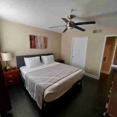 PRIVATE CONDO IN BEAUTIFUL GATED COMMUNITY IN SEVEN HILLS Rooms
