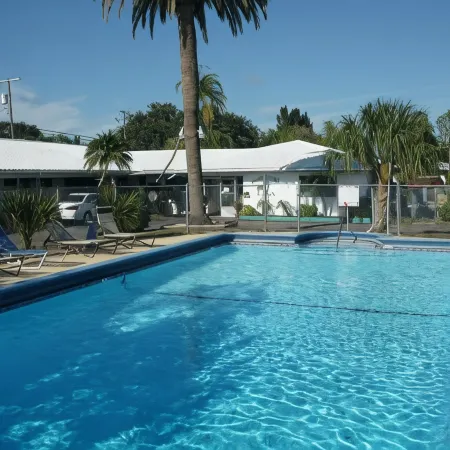 Palm Court Motel