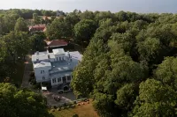 Saka Cliff Hotel & Spa - 3 estrellas
