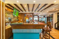 Aawas Boutique Hotel - Central Thamel - bar