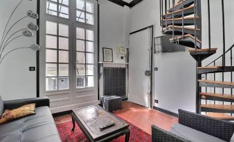 Chic Loft with Big Private Terrace on Ile Saint Louis